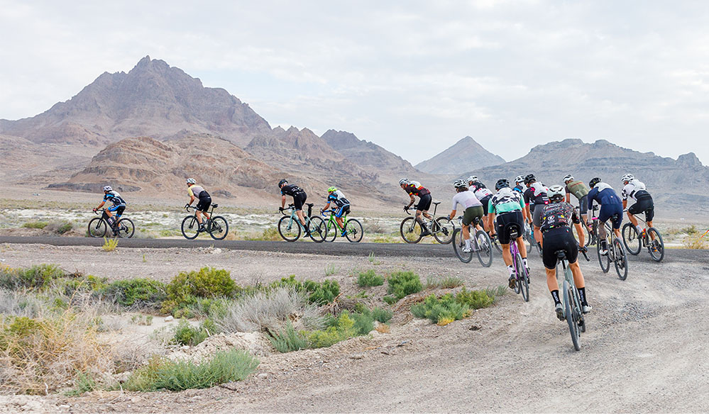 people racing gravel bikes